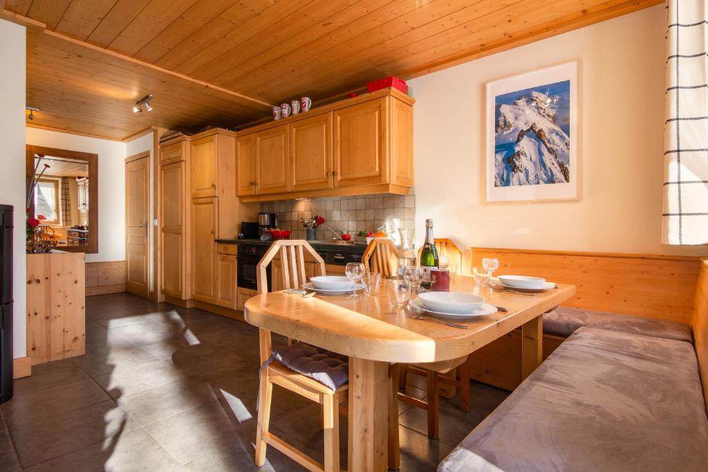 Apt Arsene2 Mont Blanc view for 5 next to ski - Happy Rentals - 5