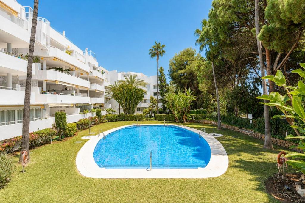 Montegolf renovated flat by Kura Homes - 2