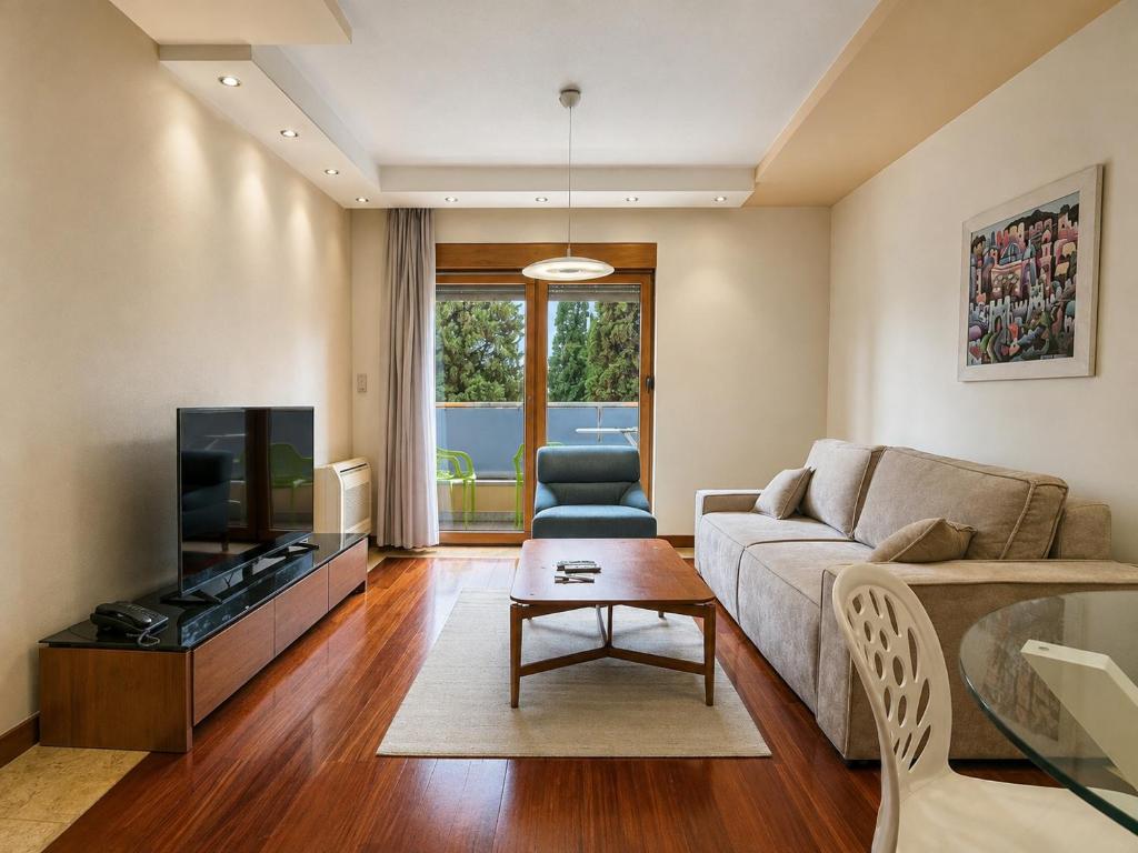 LUMA Apartments Center - 1