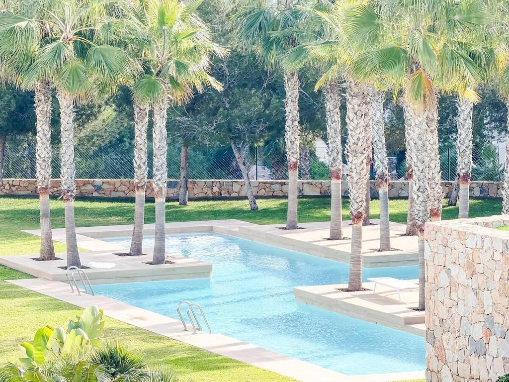 2-bed apartment with beautiful views - 1