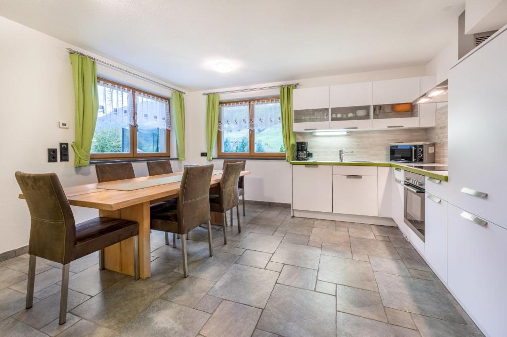 Alpen Living - 2 Stock - 3