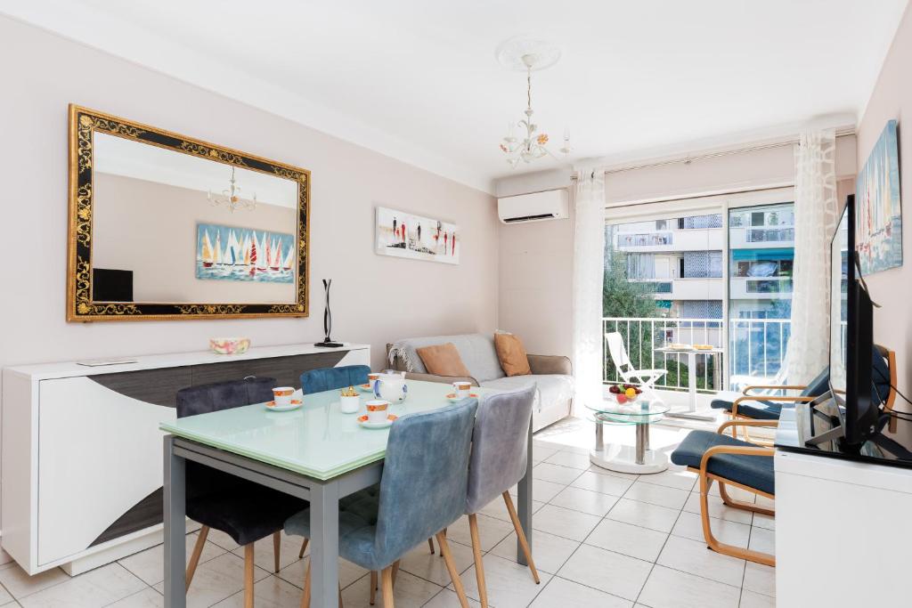 Upstays Cosy 1 Bedroom with terrace and AC - 2