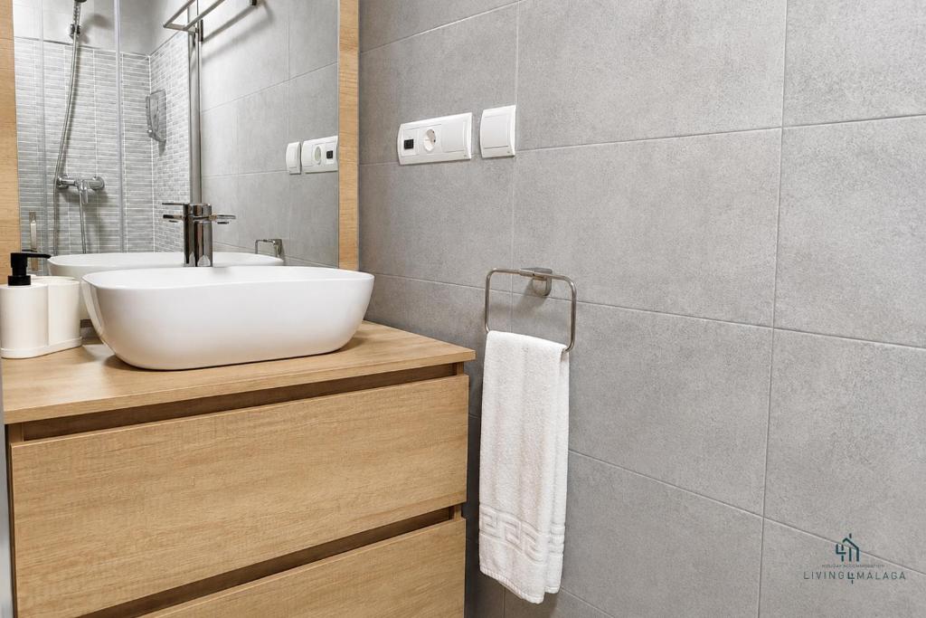 Living4malaga Charming Suite - 3