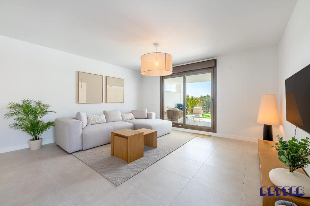 Casa Azahar Luxury 3 Bedroom Apartment with Pool and Gym in Estepona - 5