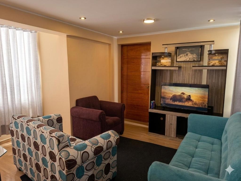 Spacious Apartment in Cusco WiFi and Hot Water - 4