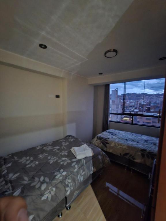 Spacious Apartment in Cusco WiFi and Hot Water - 5