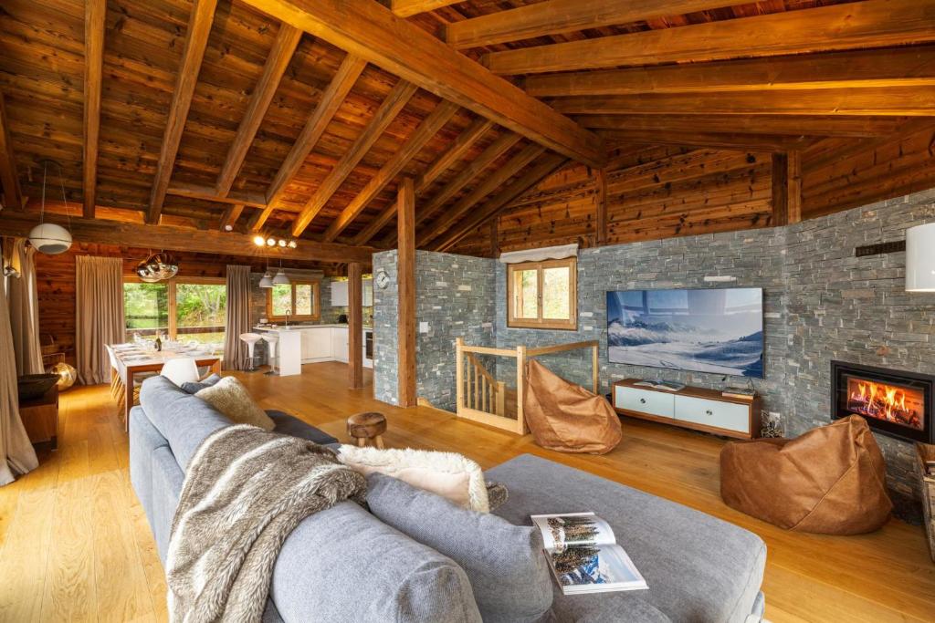 Chalet Big Bear - 2