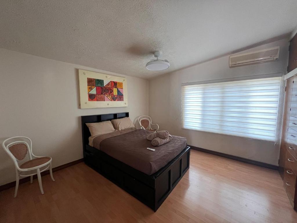 Spacious Home with Terrace & BBQ - 4