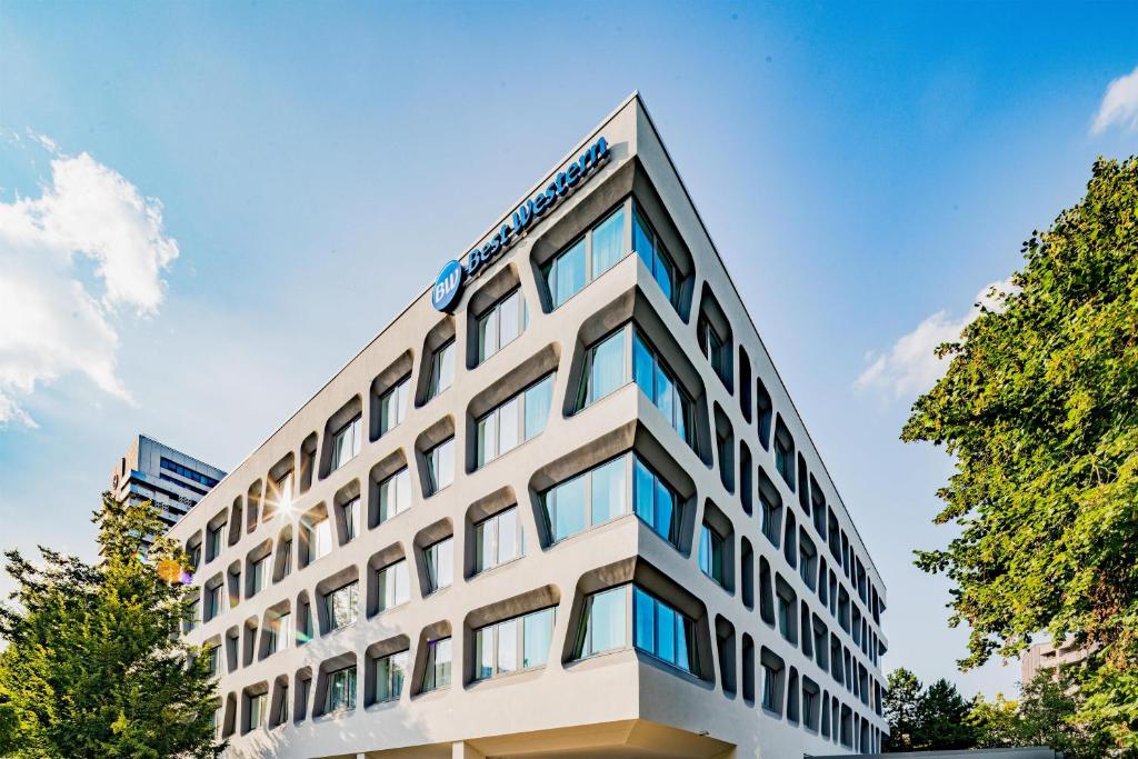 Best Western Hotel Arabellapark Muenchen - 2
