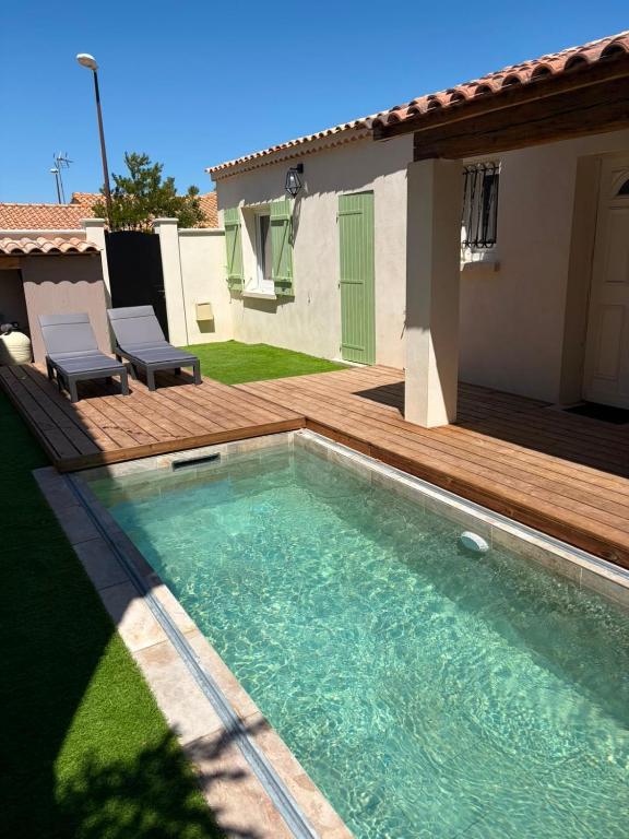 Maison provençale avec piscine privée, - 1
