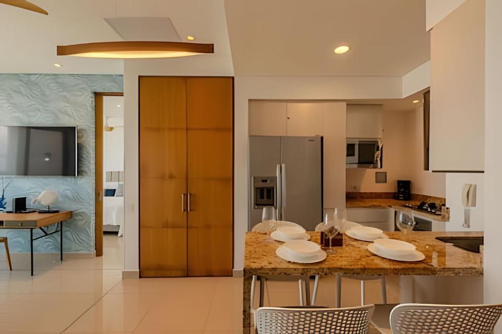 Luxury H2/ Piso 19/ Sea Bay View & Historic Center - 5