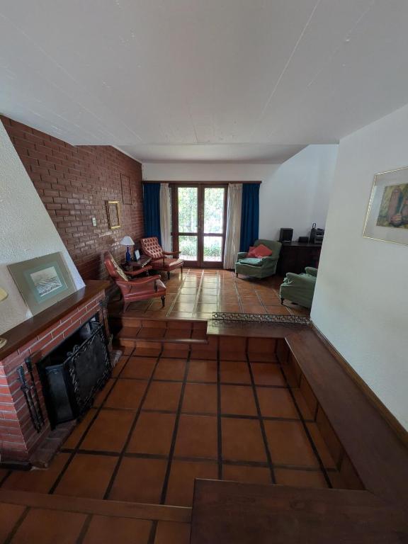 House in Miramar for 11 people - 5 blocks from the beach - 4
