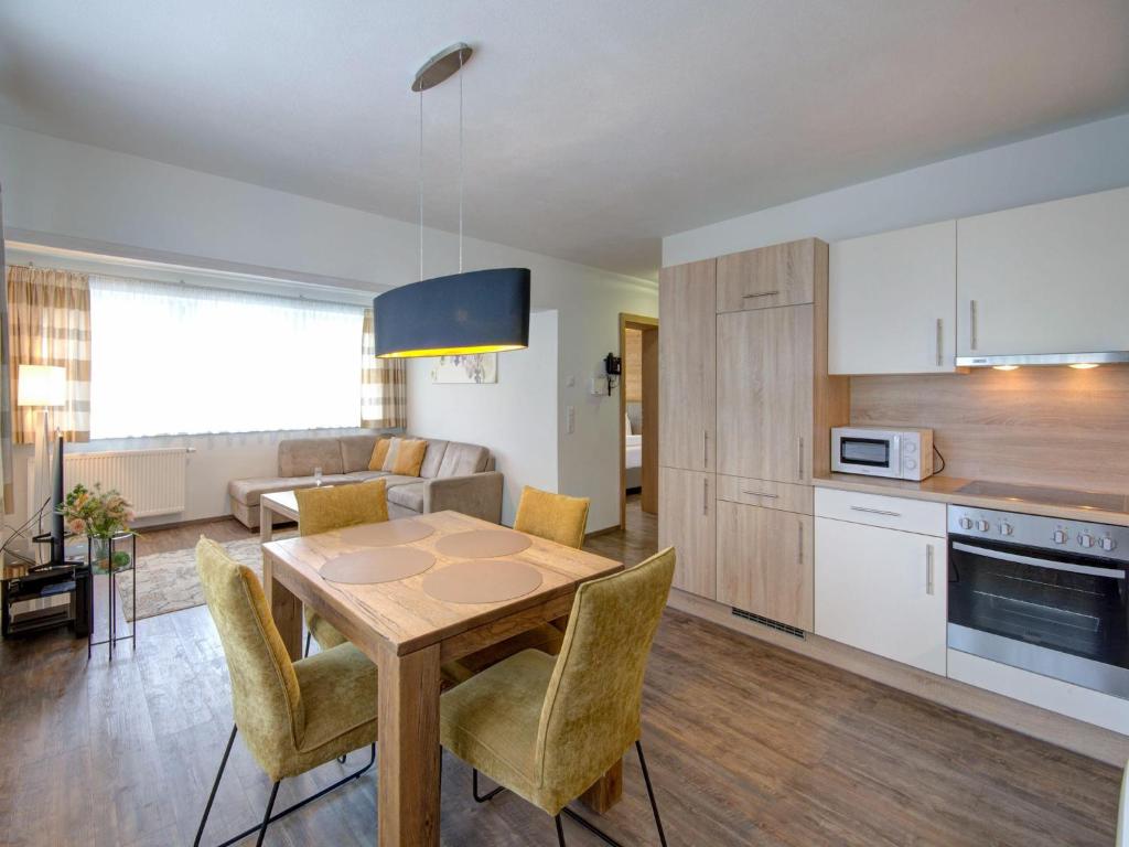 Mountain View Ski Brunner Apartment Top 1 - 3