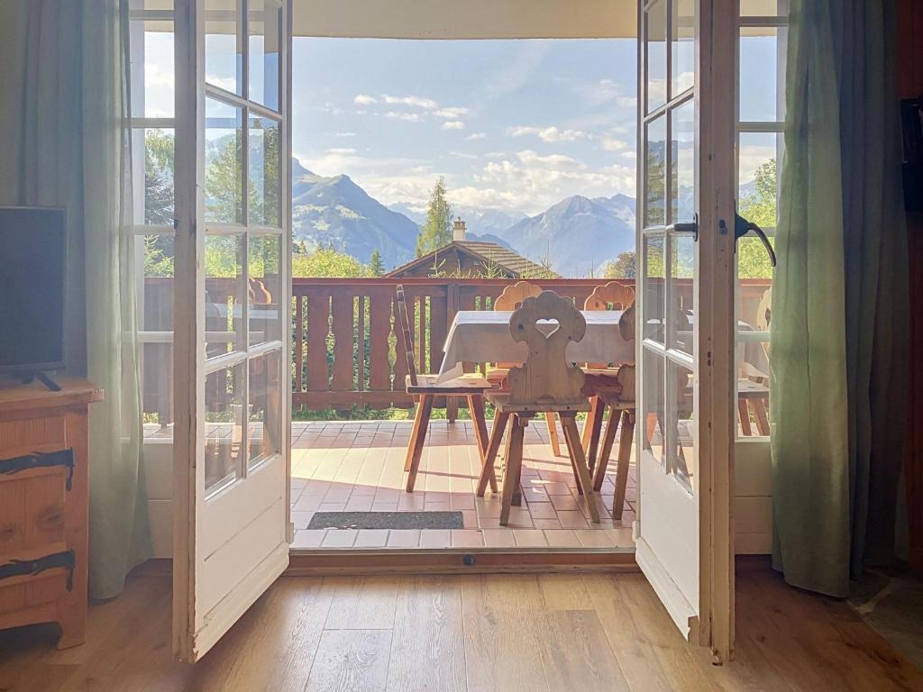 Apartment Le Mont Blanc 8 by Interhome - 1