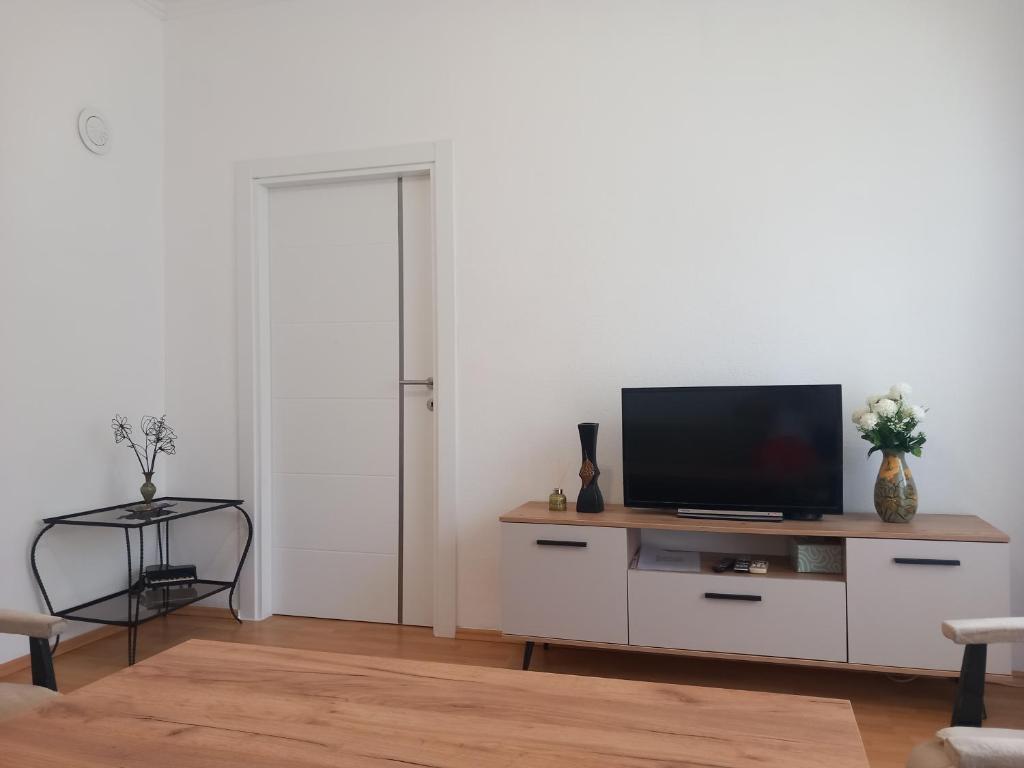 Apartman Cecana - 3