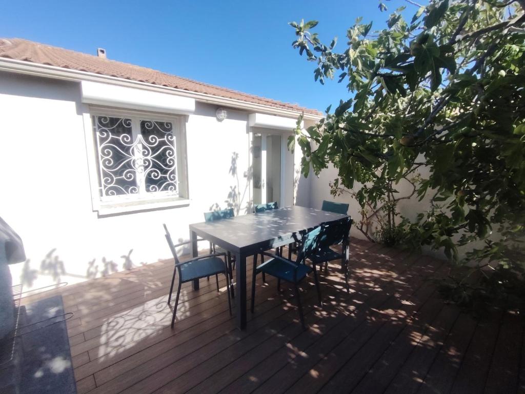 Grand Duplex, climatisation, wifi, jardin - 4