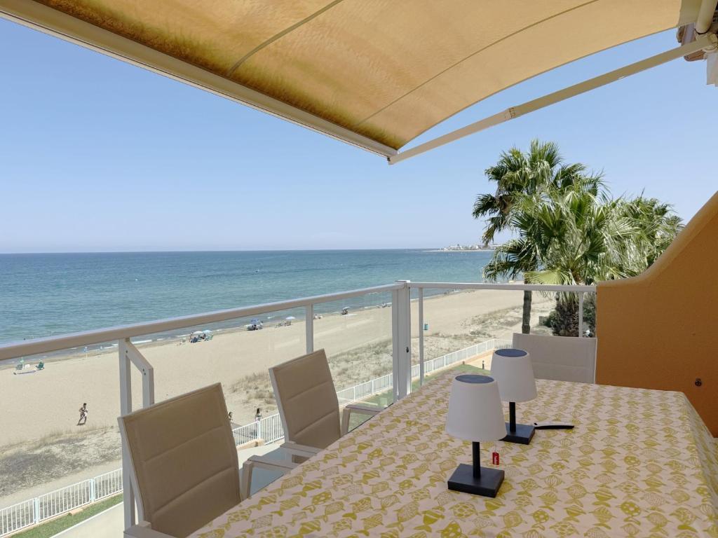 Mirador al Mar 07 by homeprive - 4