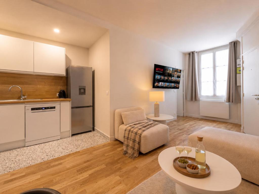 NEW Stylish 4 stars Apt, 12 Min Walk to Le Marais - 1