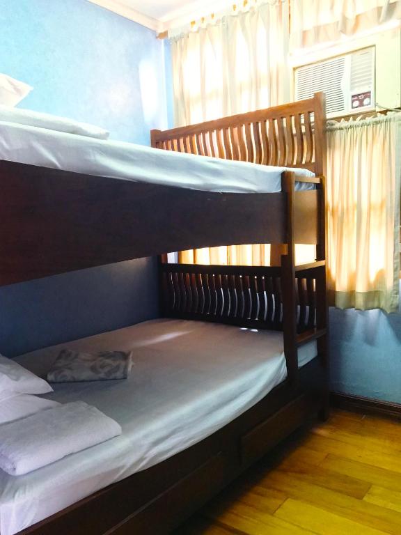 Baler Beachfront House photo