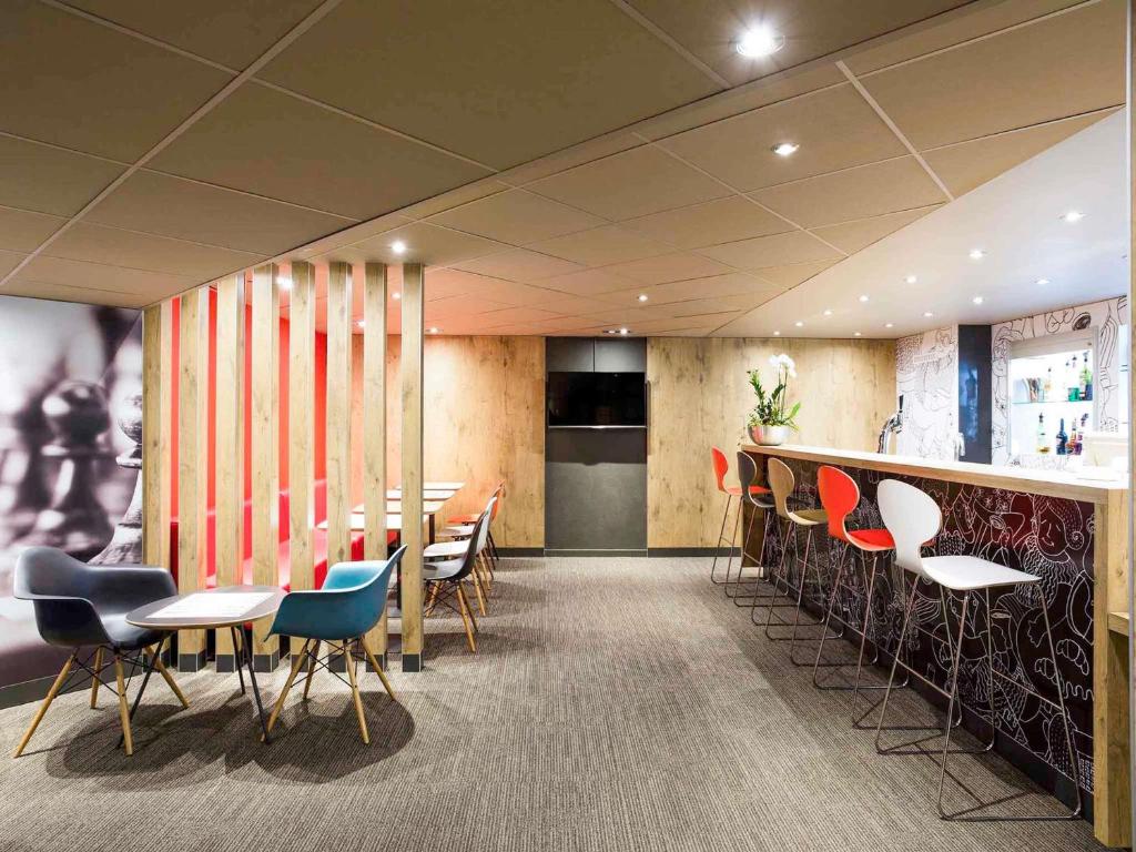 Bar/lounge