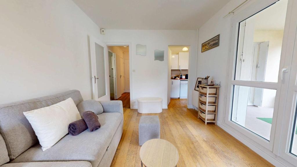 Appartement rénové à deux pas du centre - 3