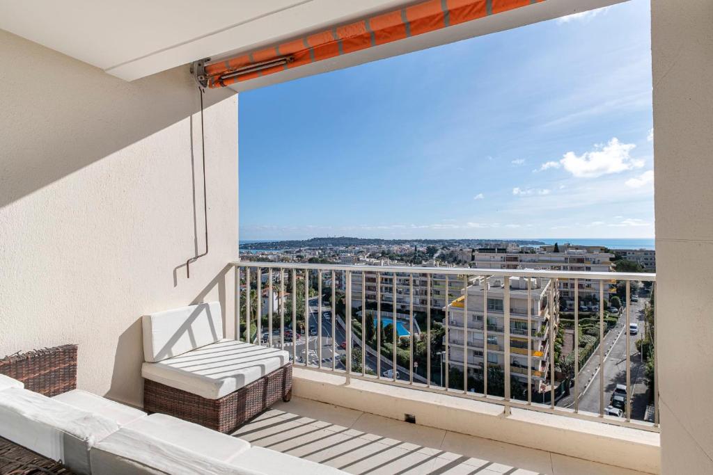 Apartment with pool - sea view - 2