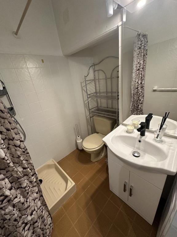 Studio cosy, quartier et rue calme - 3