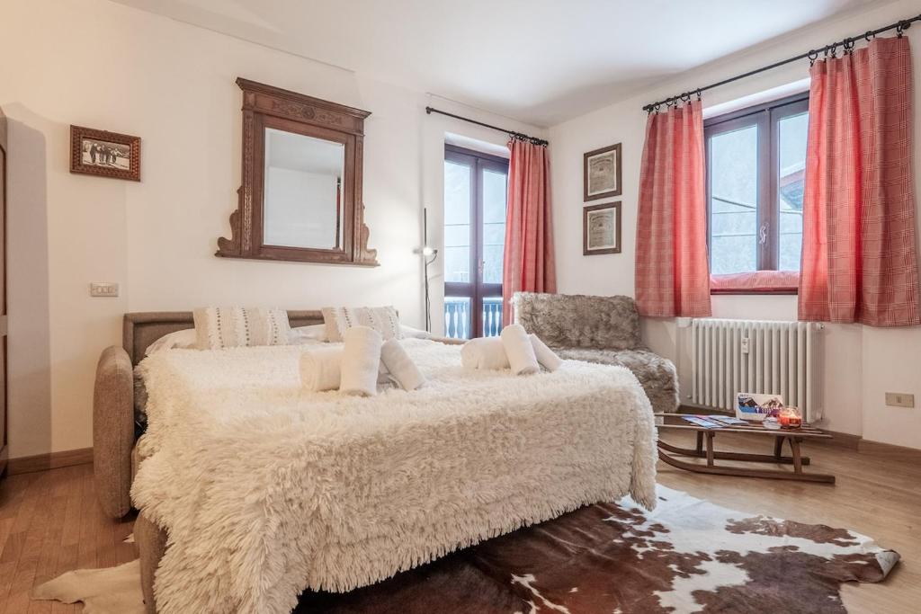 MCX VACATION RENTAL -Maison Dedde, Alpine Duplex in Valtournenche, just 3 minutes from the ski lifts and 200 m from the town centre - 2