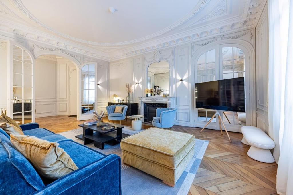 Arc de Triomphe 4 bedrooms Mobility lease - 1