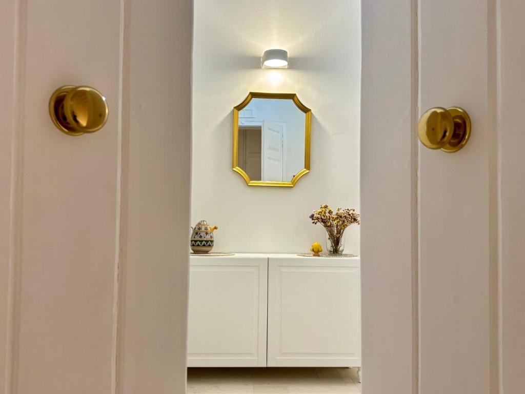 Le Rose Apartments - 2