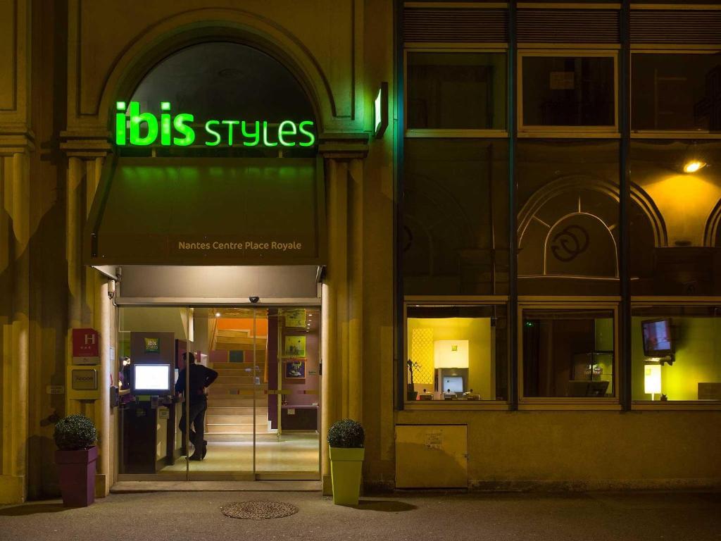 ibis Styles Nantes Centre Place Royale - 2