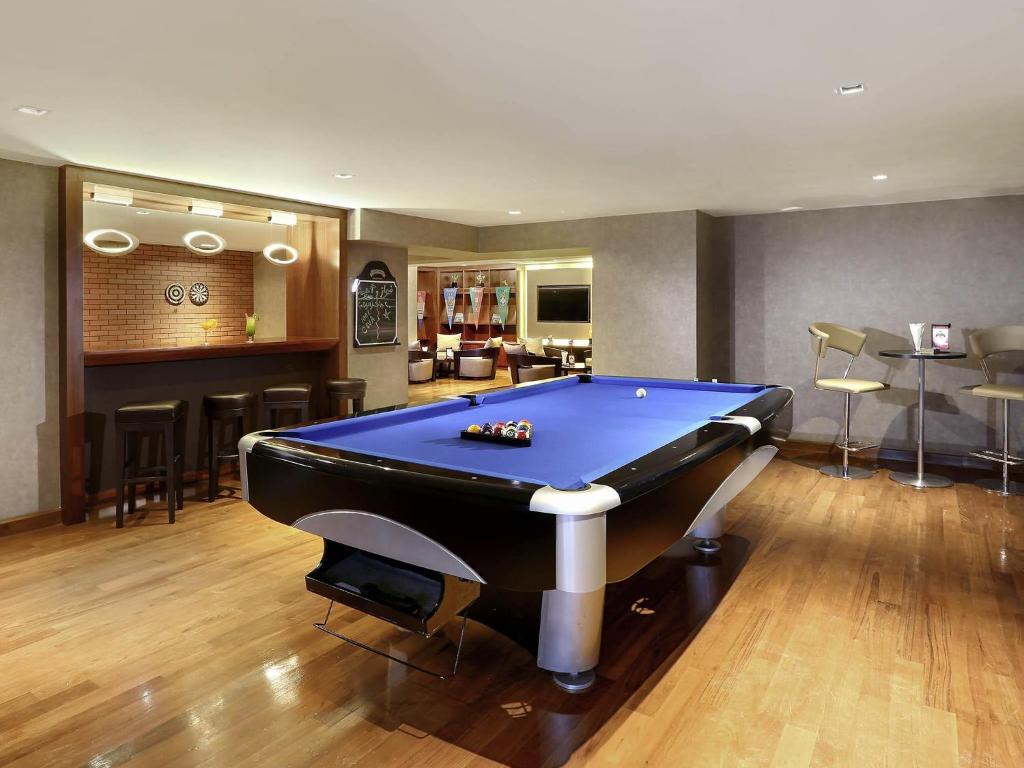 Bar/lounge