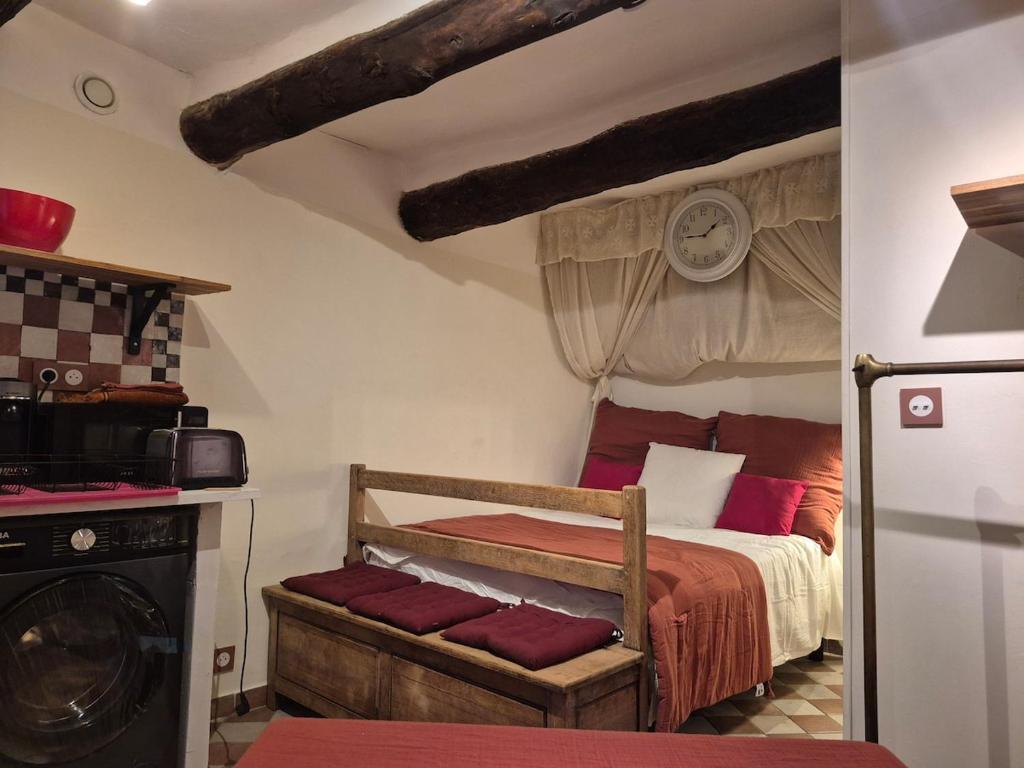 Studio in historic center - 5