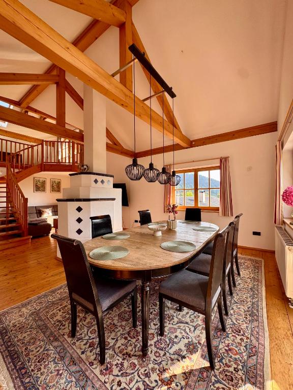 LIVA LIVING, Große Ferienwohnung mit 3 Schlafzimmern und traumhaften Ausblick - 3
