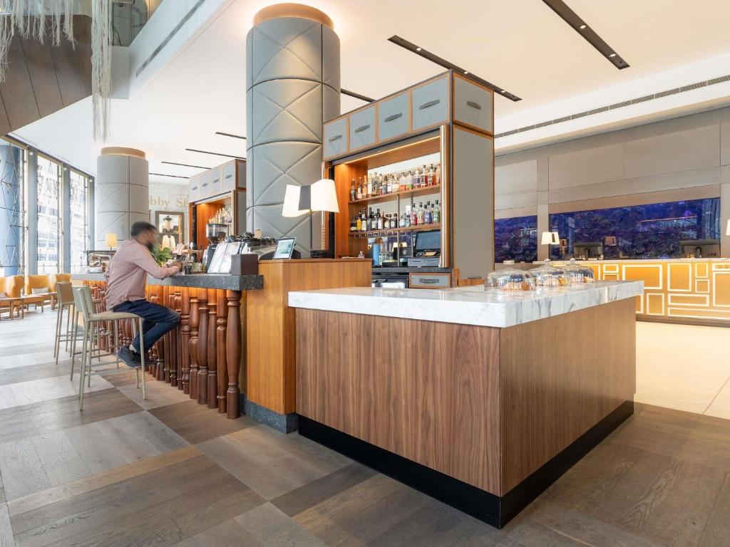 Bar/lounge