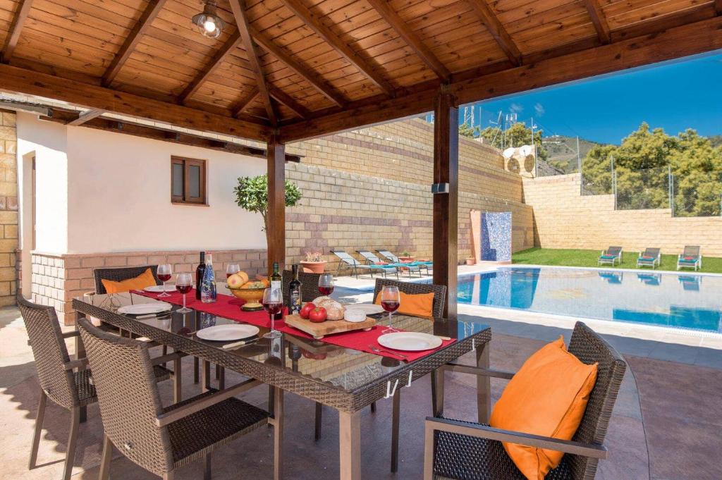 Villa Anabel by Villa Plus - 4