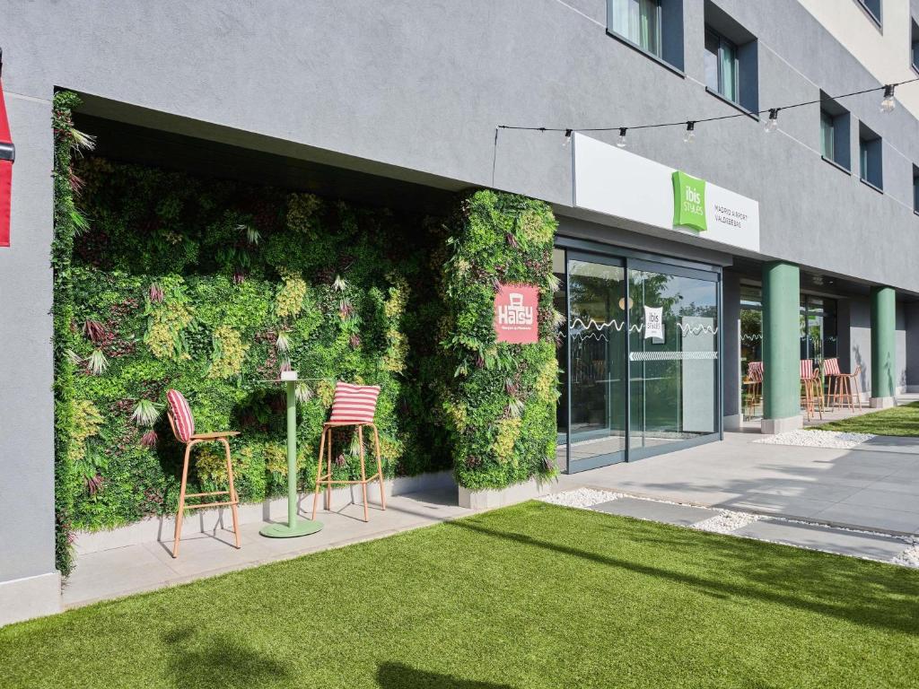 Ibis Styles Madrid Airport Valdebebas - 4