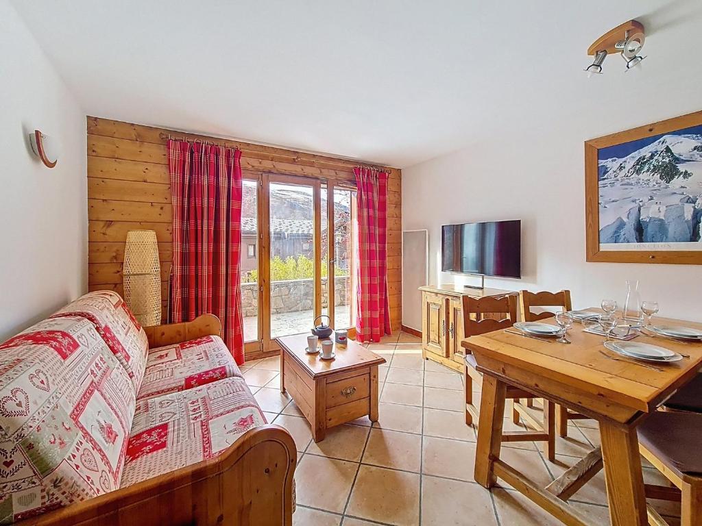 Appartement spacieux 3 pièces proche des pistes avec terrasse, piscine et parking - FR-1-344-1249 - 1