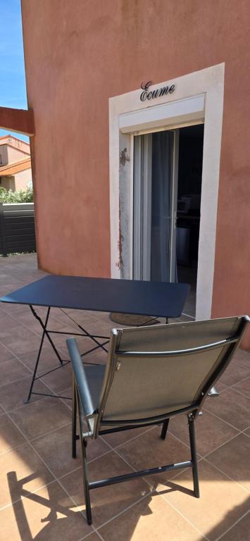 LE BARCARES - logement "Ecume" 3 étoiles, clim, wifi, parking, terrasse, plage et village de Noël à pied - 4 personnes - 3