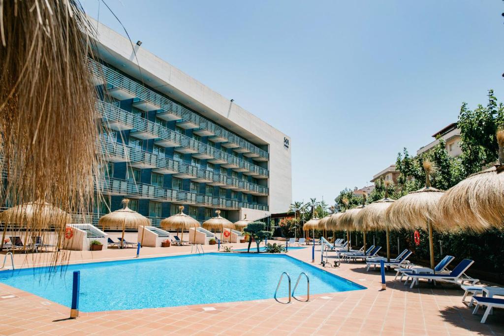 SOL by Meliá Port Cambrils - 1