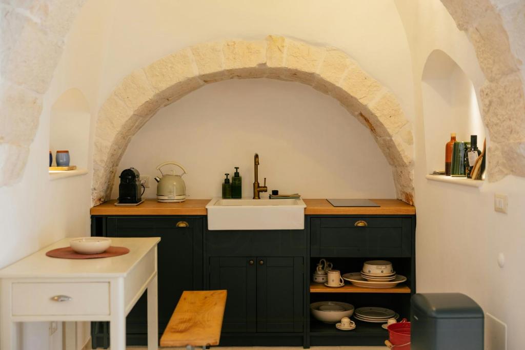 17th-century trullo in the heart of Alberobello - 5