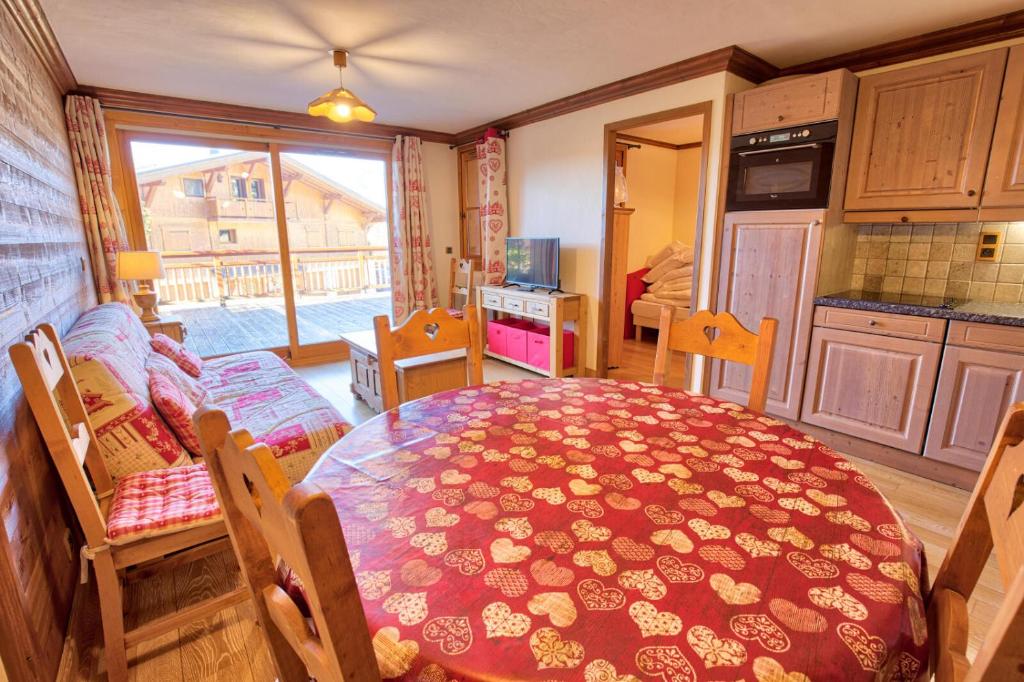 Résidence Les Logis De Bellecombe - Appartement de charme proche village, à côté des pistes MAE-2234 - 1