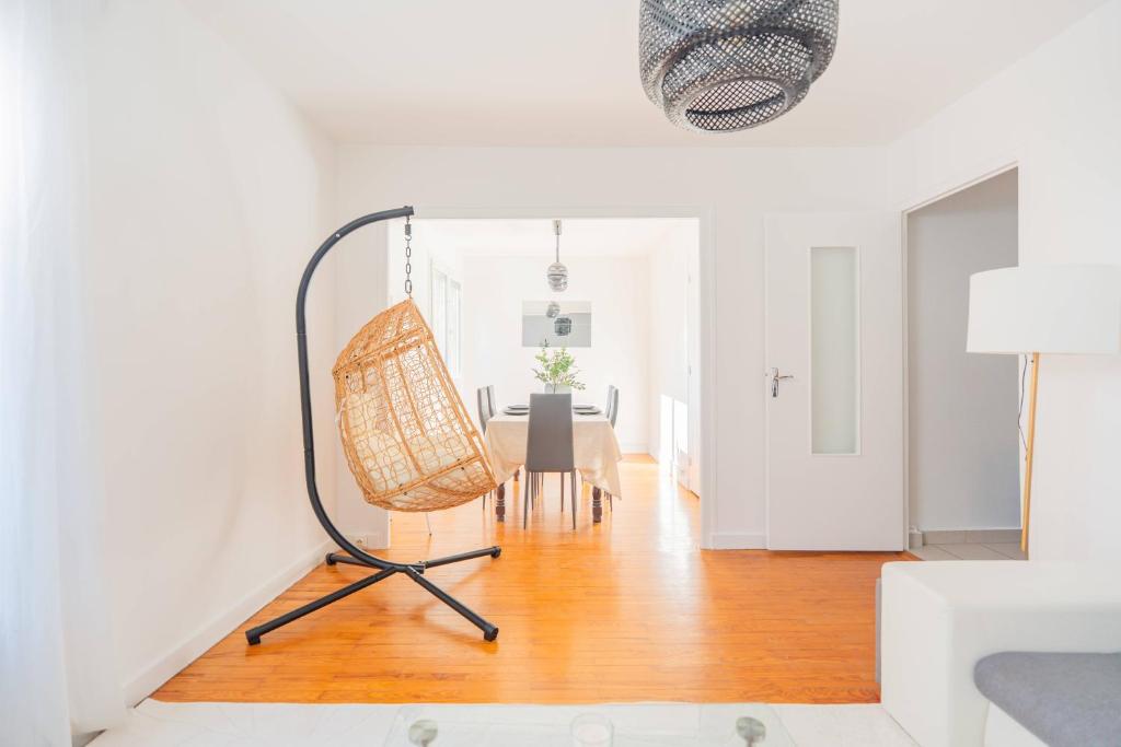 Apartment T3 bis City center Thermal spa Aix les bains - 3
