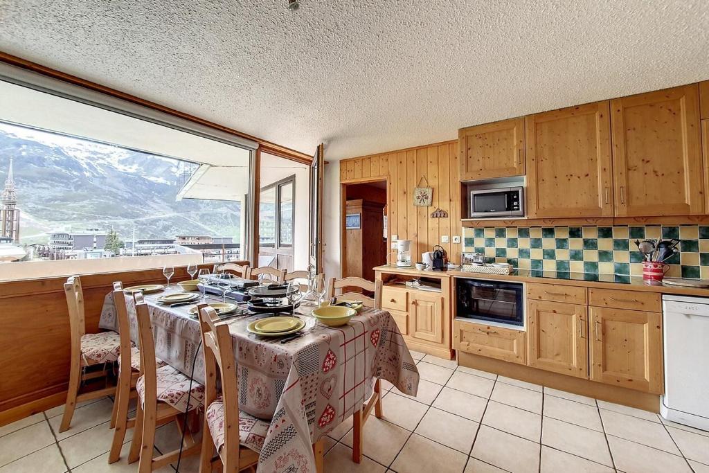Résidence Aravis - Appartement spacieux · Skis aux pieds · Balcon vue station MAE-0244 - 1