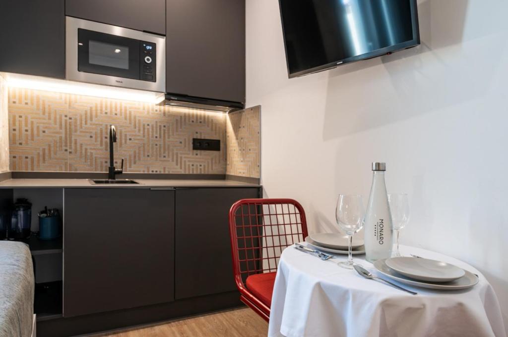 A33 Signature Residences - Canalejas Sol - by MONARO - 2