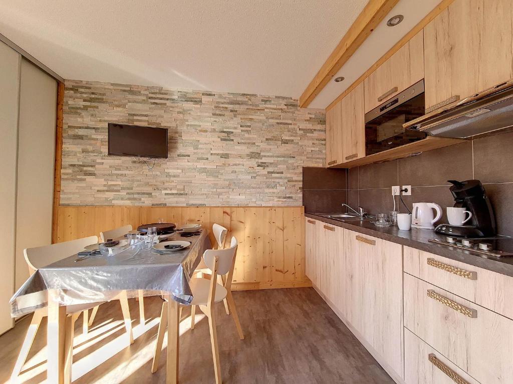 Résidence Ski Soleil - Appartement rénové · Départ ski aux pieds · Balcon MAE-1254 - 2