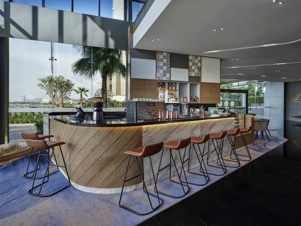 Bar/lounge