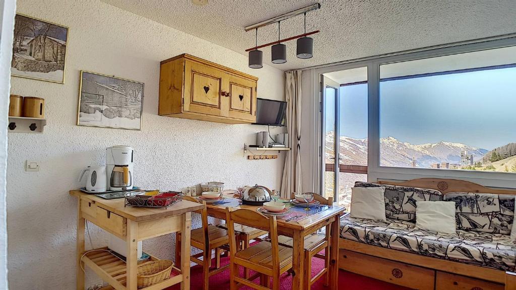 Résidence Boedette A - Appartement duplex · Départ et retour skis aux pieds · Balcon vue montagne MAE-2244 - 2