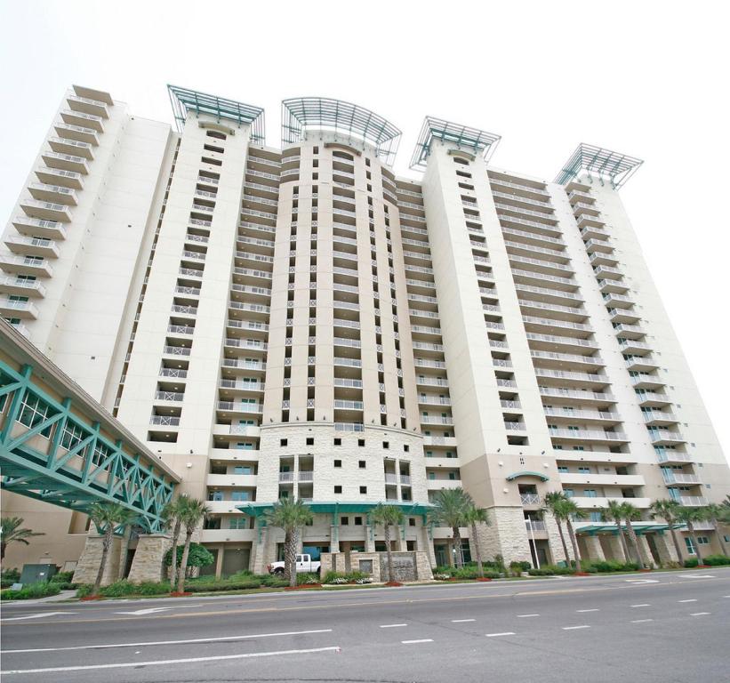 Aqua Beach Resort by Panhandle Getaways photo