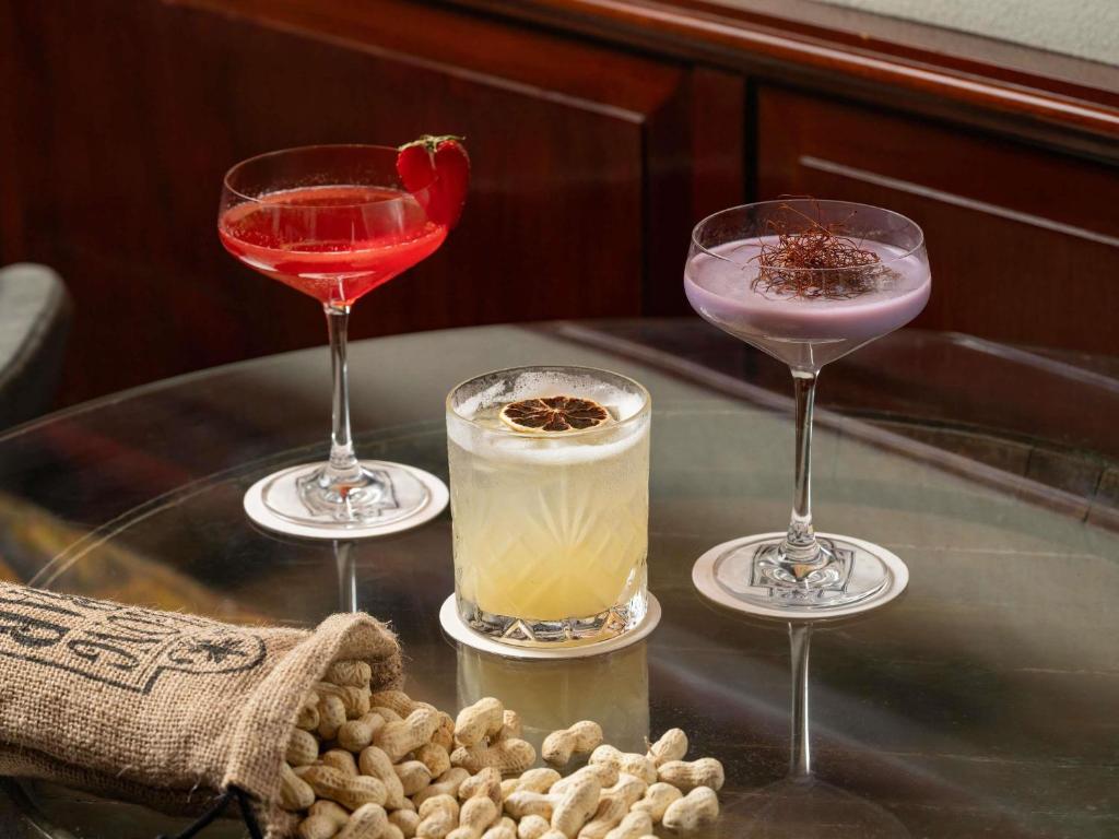 Bar/lounge